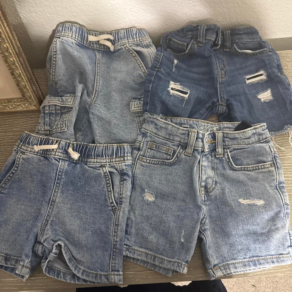 Cat & Jack Toddler Boys Blue Denim Shorts Bundle 4 Pairs Size 2T Distressed